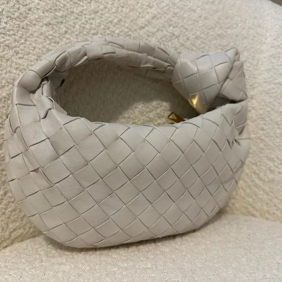 Bottega Veneta Chalk White Woven Bag - Picture 3 of 14